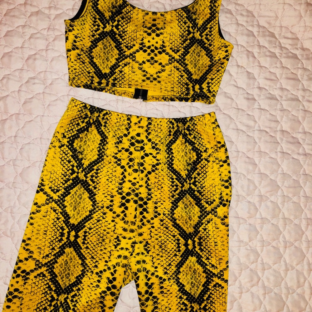 Yellow snakeskin biker short set